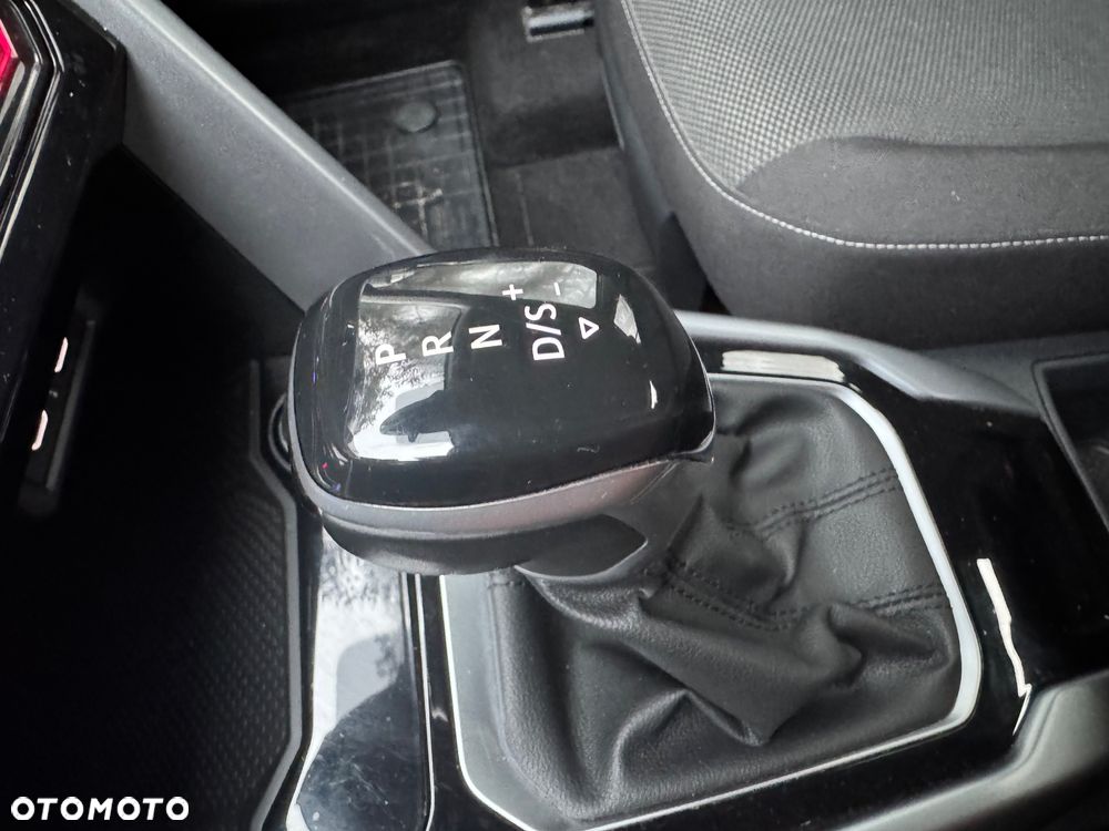 Volkswagen T-Roc 1.5 TSI Life Plus DSG - 19