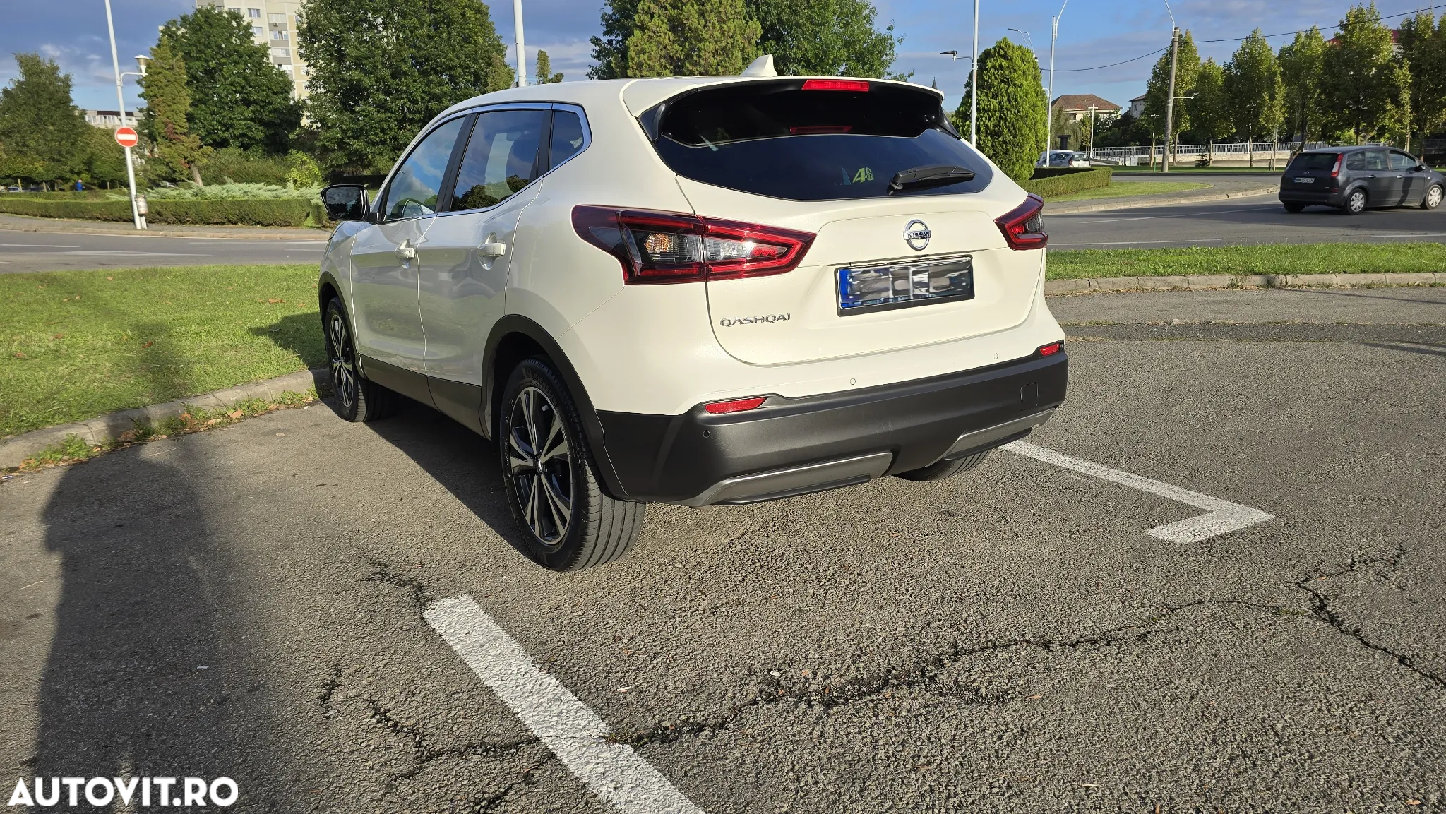 Nissan Qashqai 1.3 l MHEV X-Tronic N-Connecta - 3