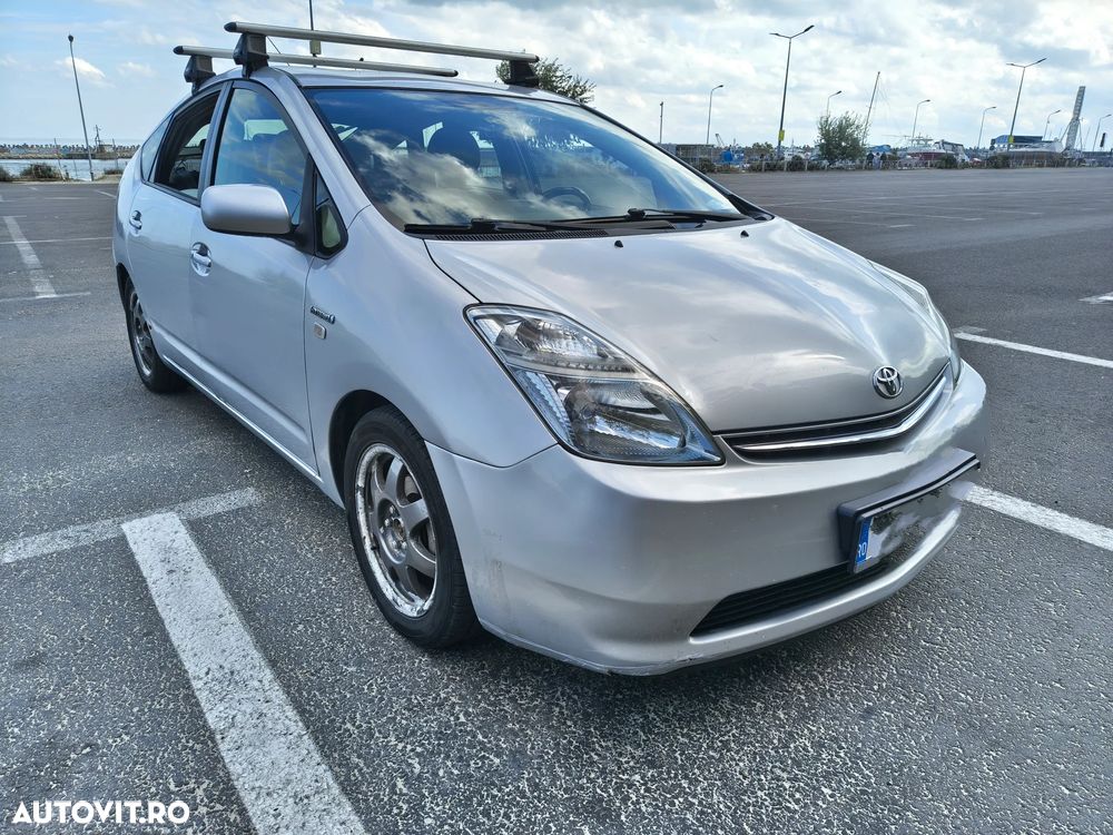 Toyota Prius - 1