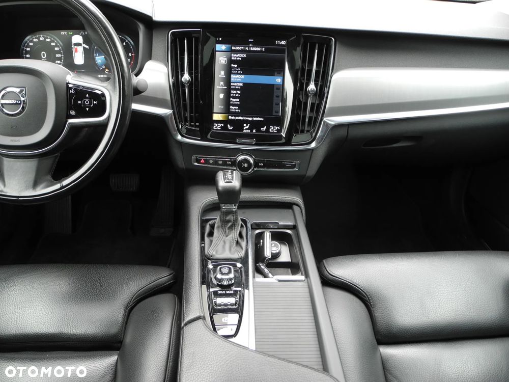 Volvo S90 - 13