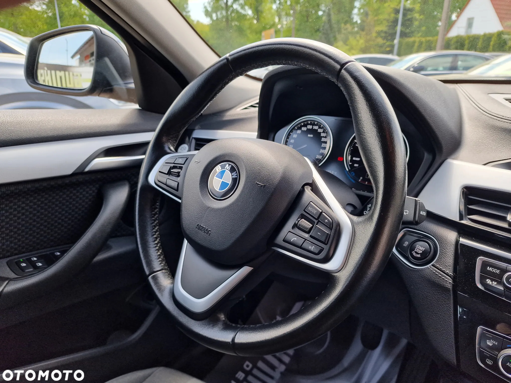 BMW X2 sDrive18d Advantage Plus - 30