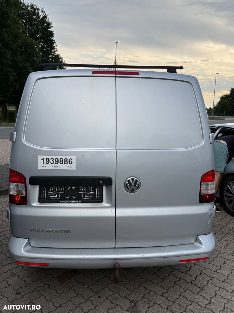 Volkswagen Transporter - 3