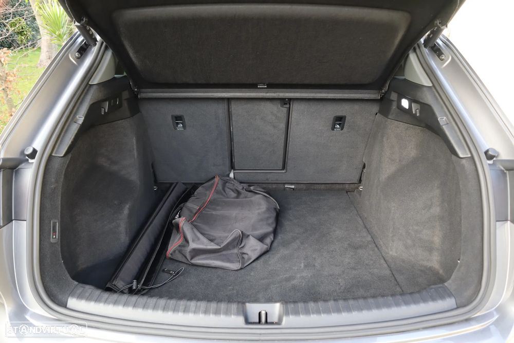 Audi Q4 e-tron 45 quattro 82 kWH - 13