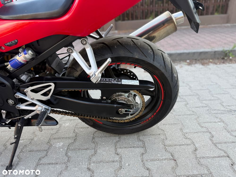 Honda CBR - 24