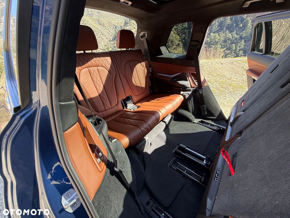 BMW X7 - 11