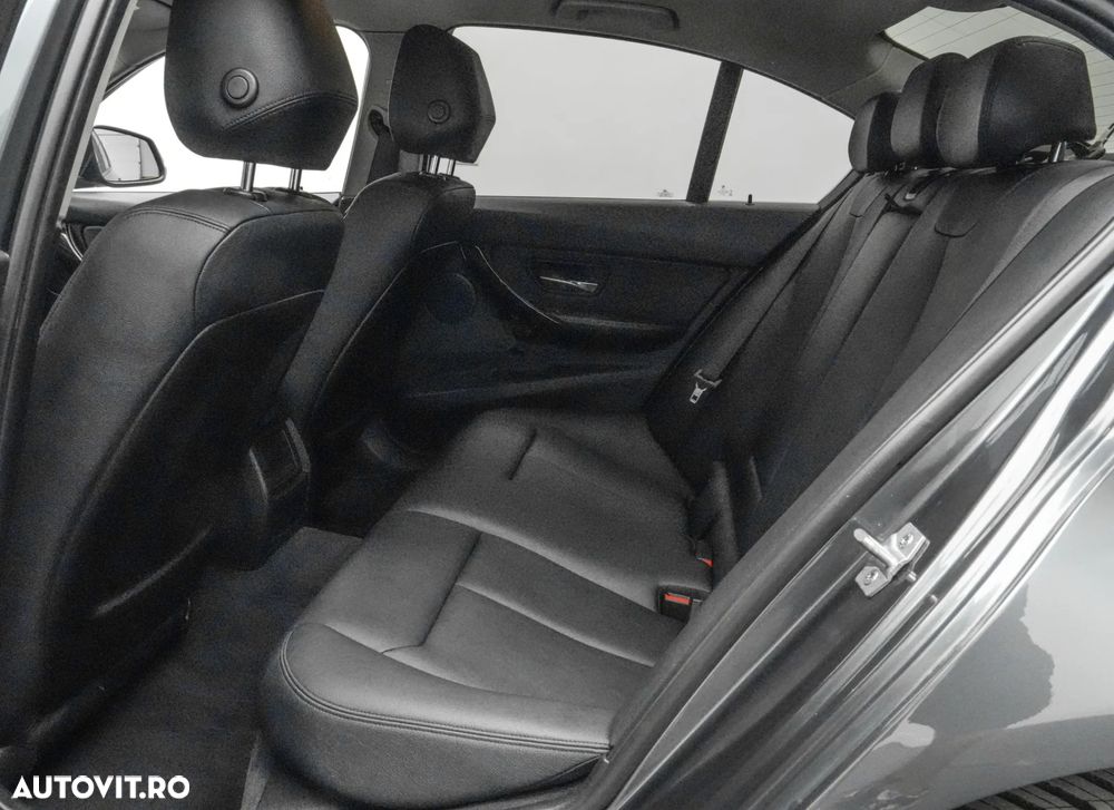 BMW Seria 3 316d Advantage - 16