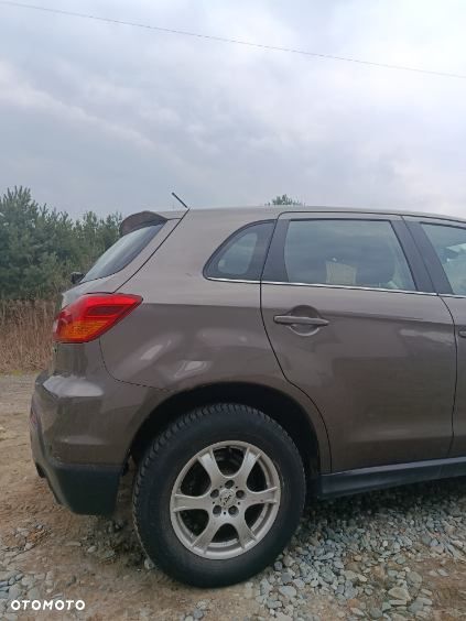 Mitsubishi ASX - 7