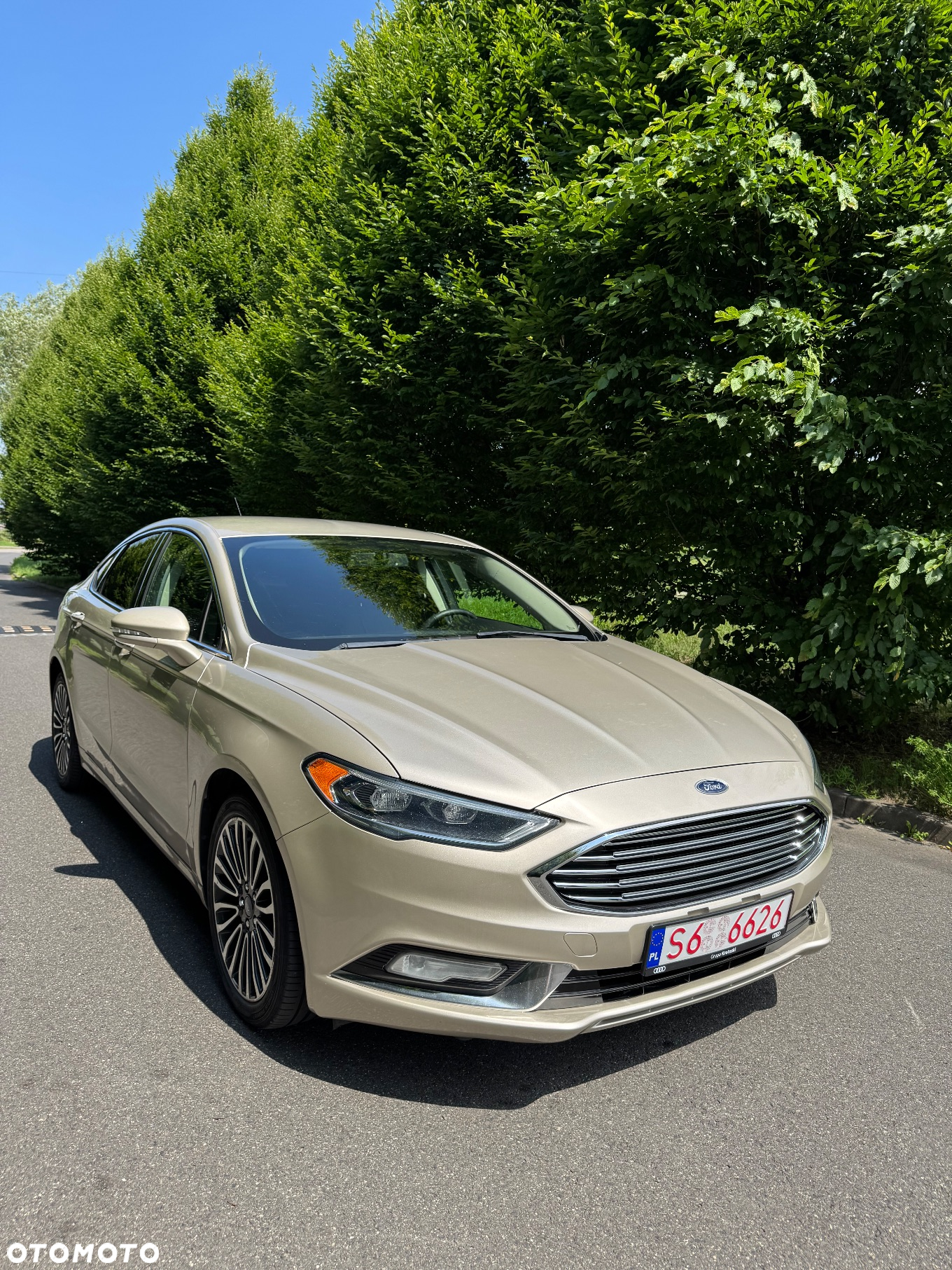 Ford Fusion 2.0 EcoBoost Titanium - 3