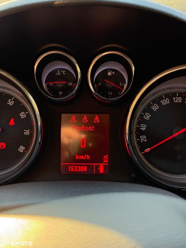 Opel Astra 1.4 Turbo - 9
