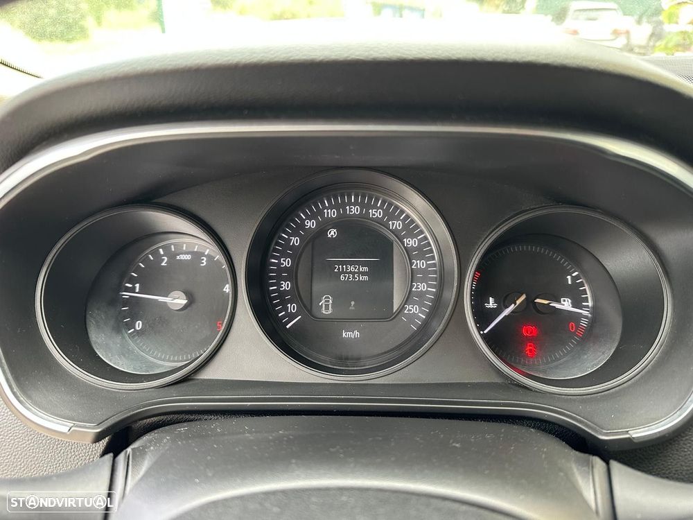 Renault Mégane 1.5 dCi Zen - 16