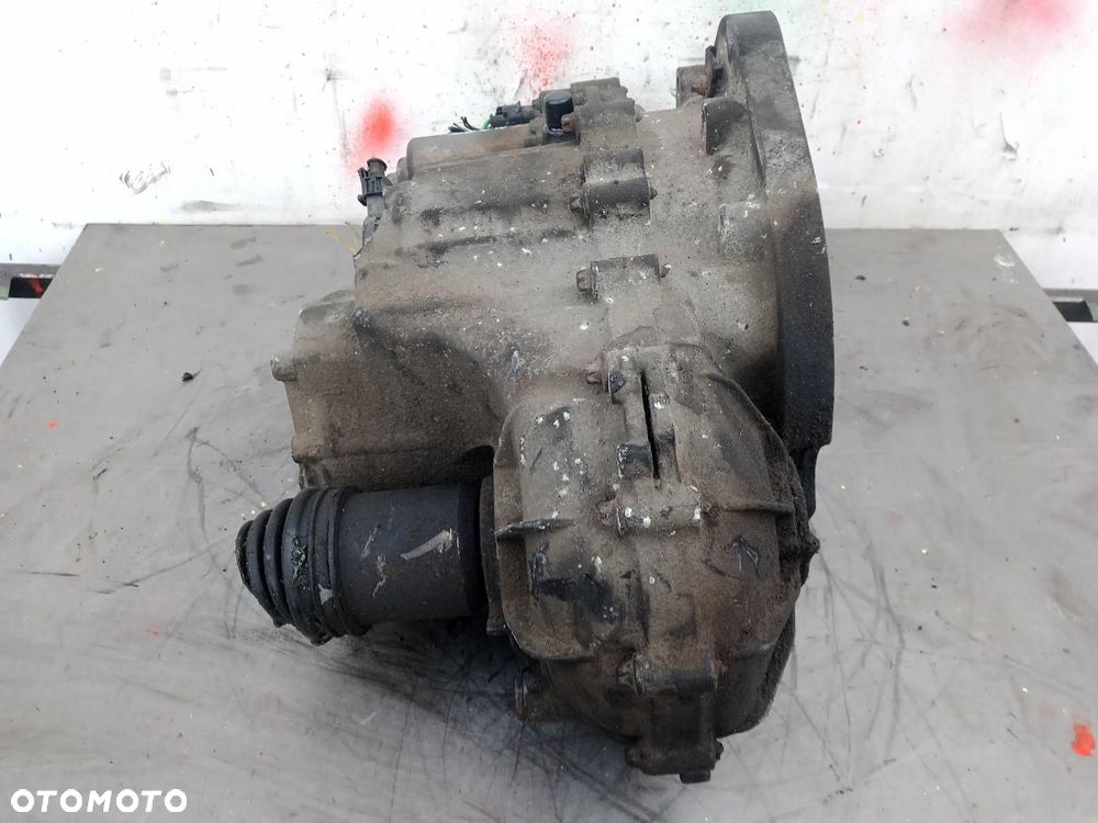 SKRZYNIA BIEGÓW 000 3202 V017  SMART FORTWO 0.7 - 4