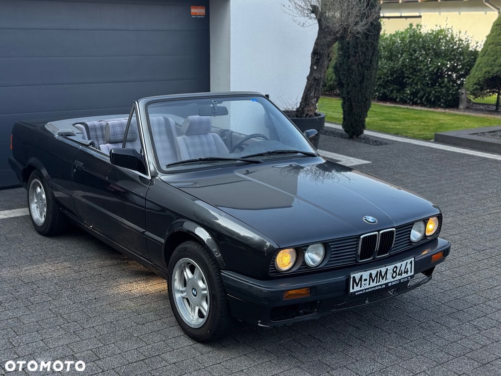 BMW Seria 3 318i - 12