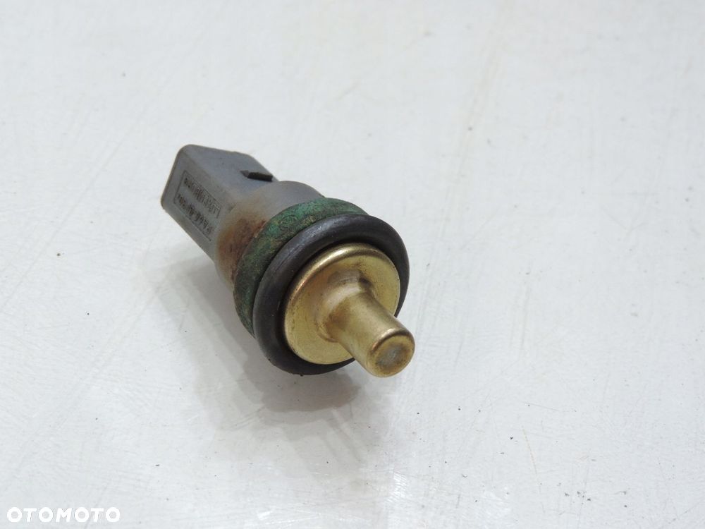 CZUJNIK TEMPERATURY WODY VW PASSAT B6 06A919501 - 2