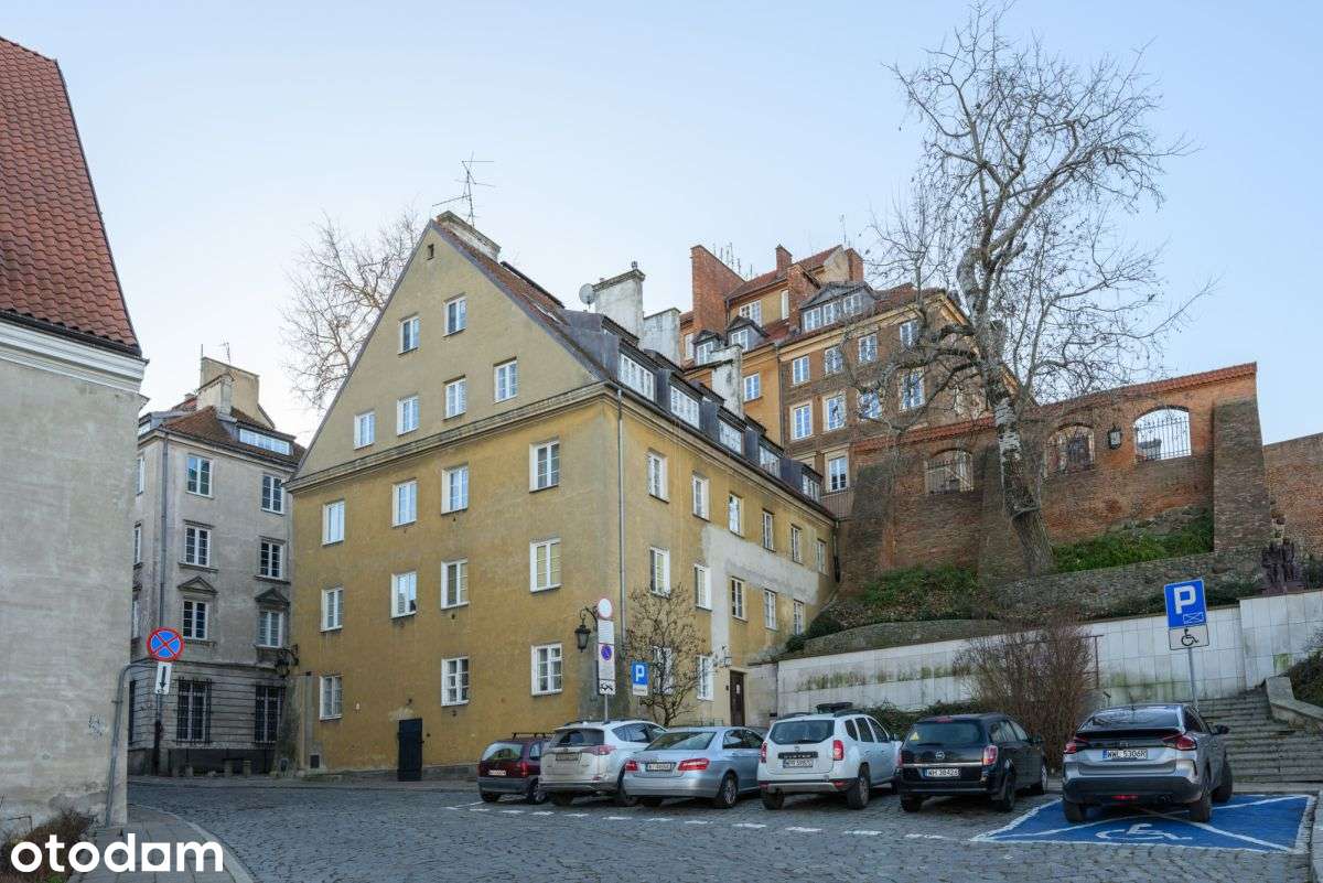 Stare Miasto / kamienica / ul. Brzozowa