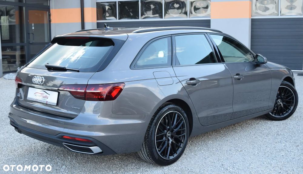 Audi A4 Avant 40 TDI quattro S tronic advanced - 9
