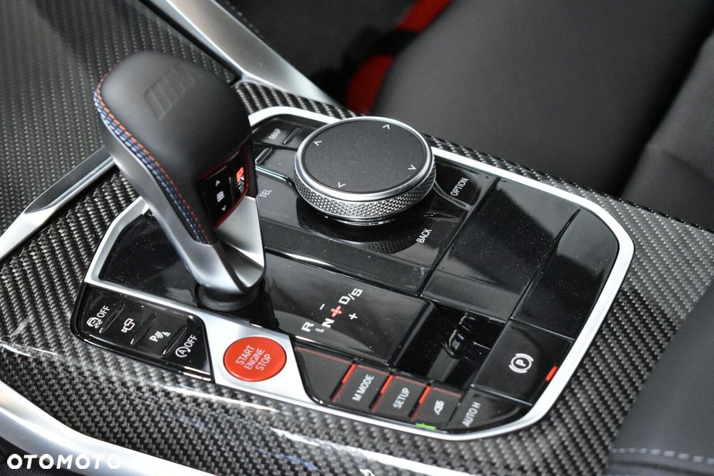BMW M4 Competition M xDrive - 15