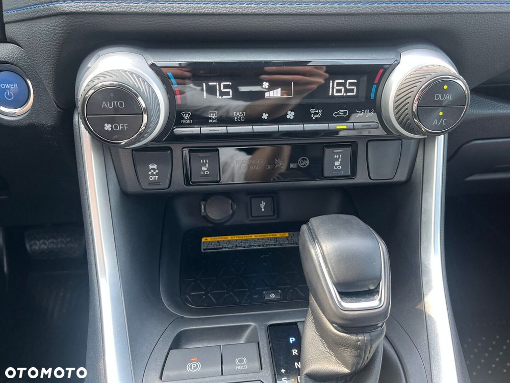 Toyota RAV4 2.5 Hybrid Selection 4x4 - 16