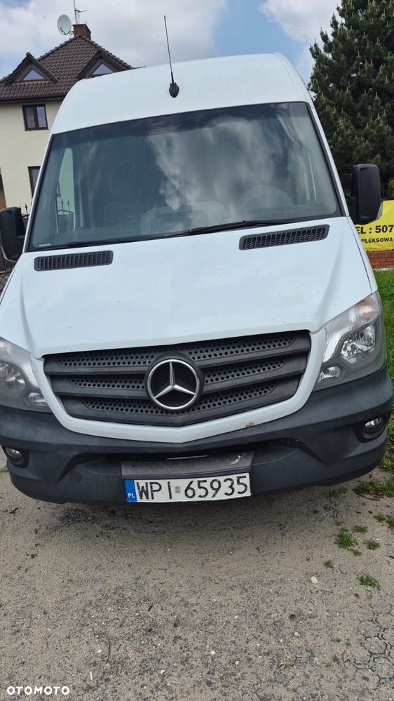 Mercedes-Benz SPRINTER - 4