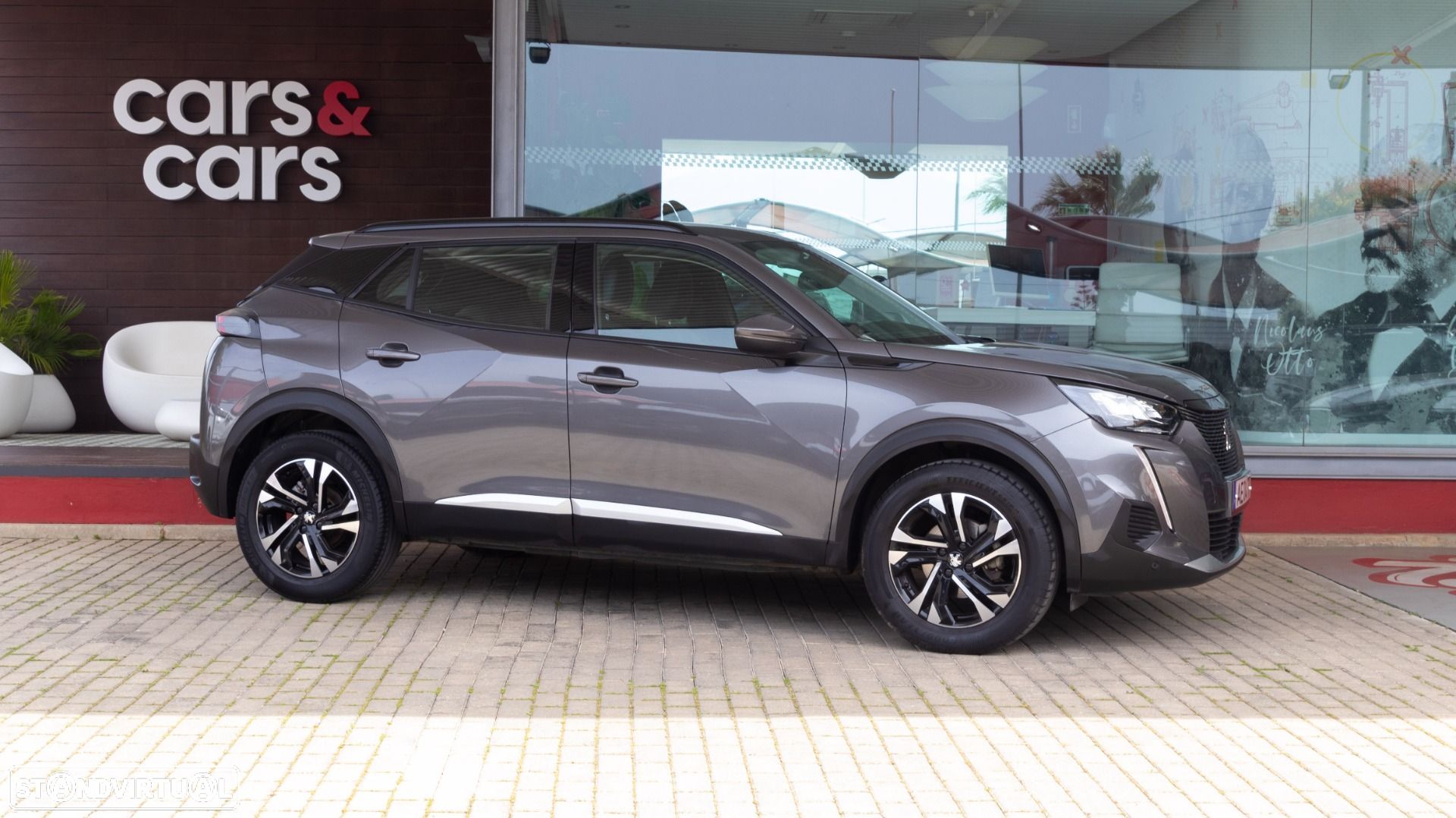 Peugeot 2008 1.2 PureTech Allure EAT8 - 1