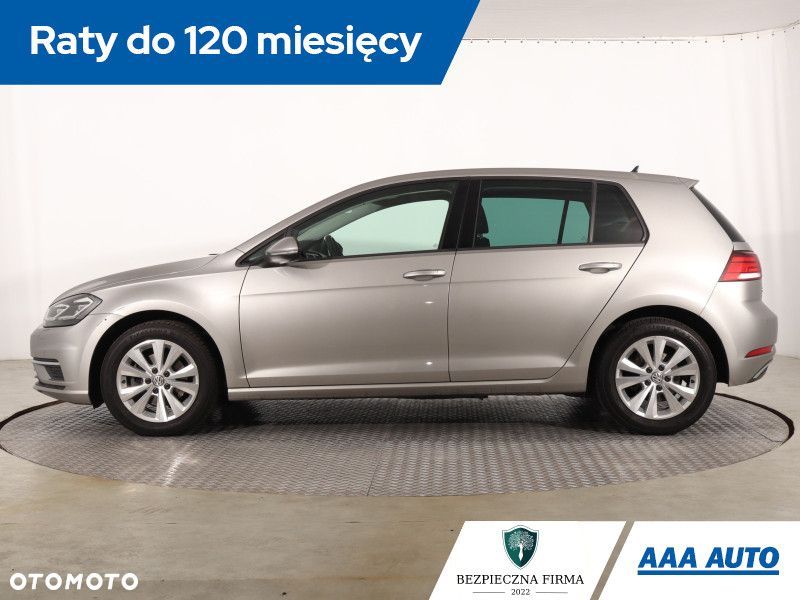 Volkswagen Golf - 4