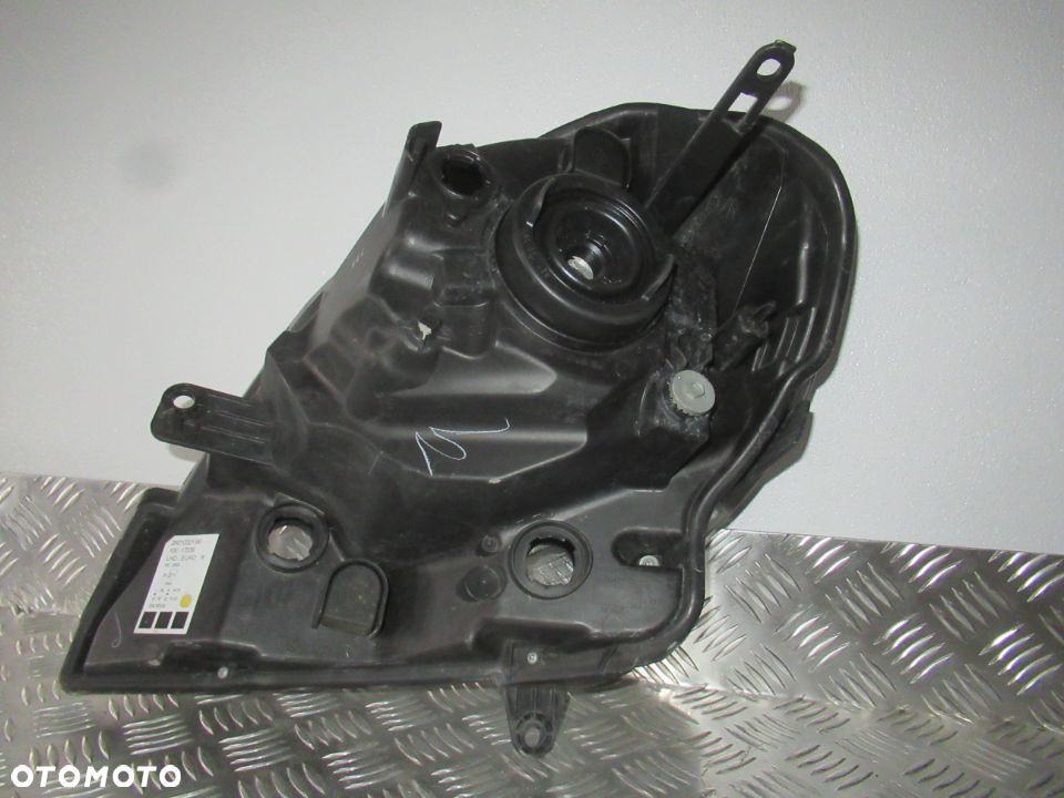 LAMPA PRZEDNIA PRZÓD PRAWA RENAULT KANGOO II 2 2007-2013 rok - 9