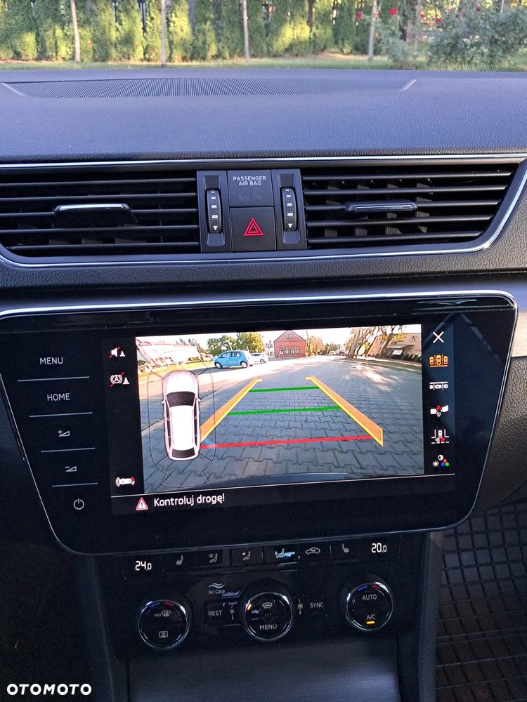 Skoda Superb 2.0 TDI SCR Ambition DSG - 30