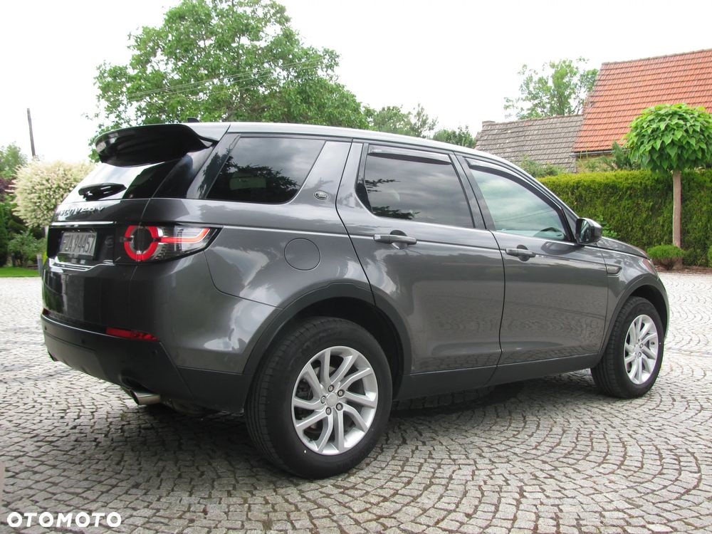 Land Rover Discovery Sport TD4 HSE - 7