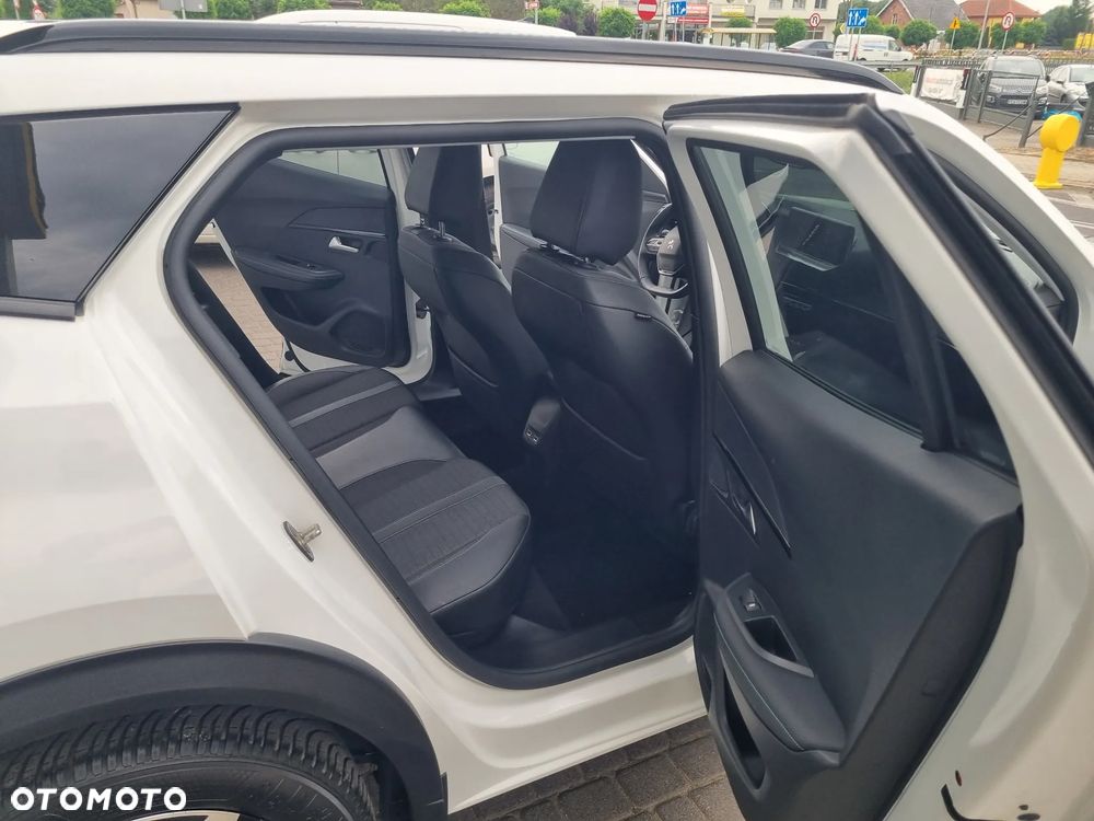 Peugeot 2008 1.5 BlueHDi Allure Pack S&S - 8
