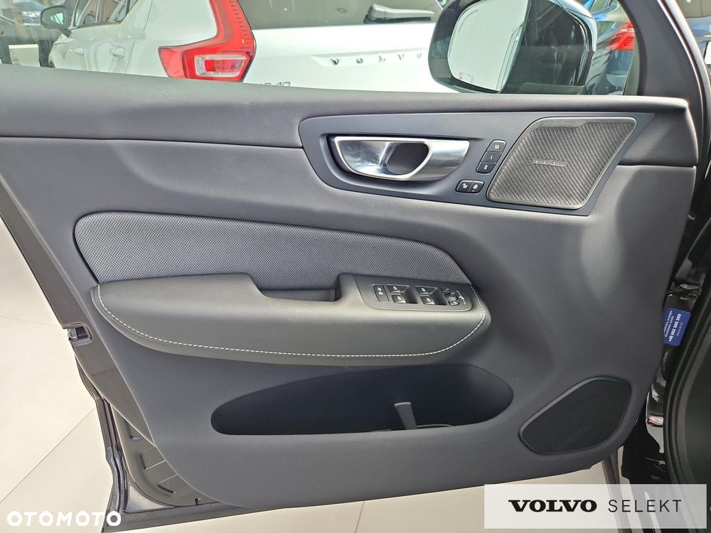 Volvo XC 60 - 24