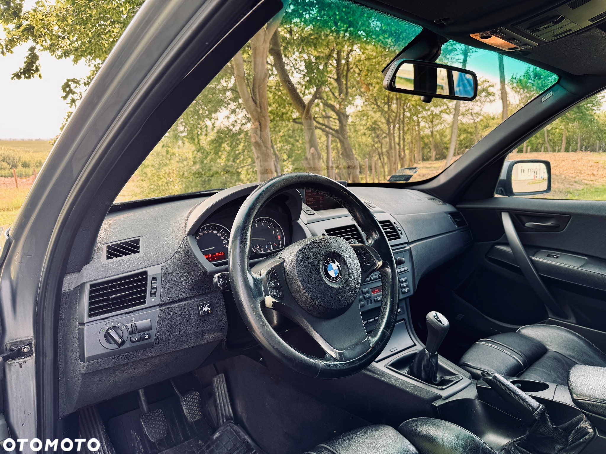 BMW X3 3.0i - 9