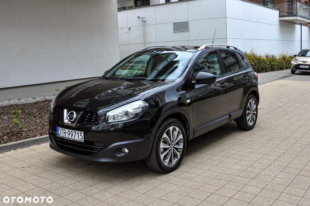Nissan Qashqai - 1