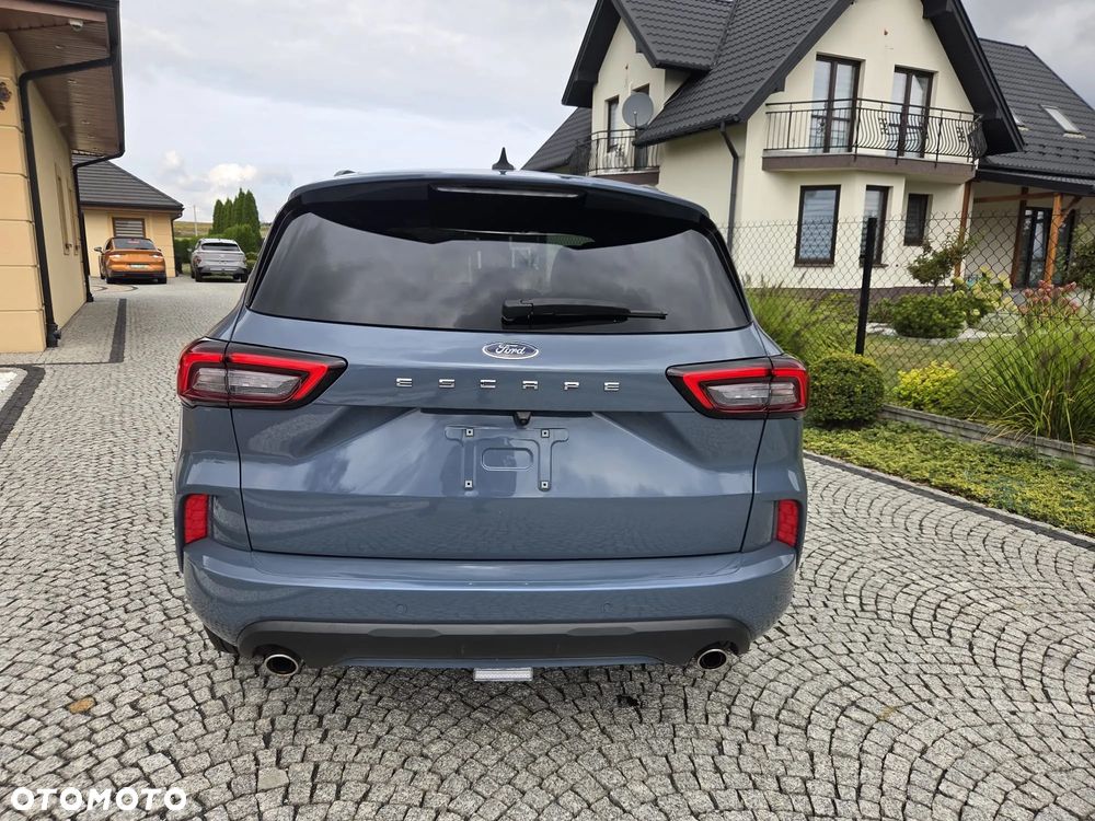 Ford Kuga - 33
