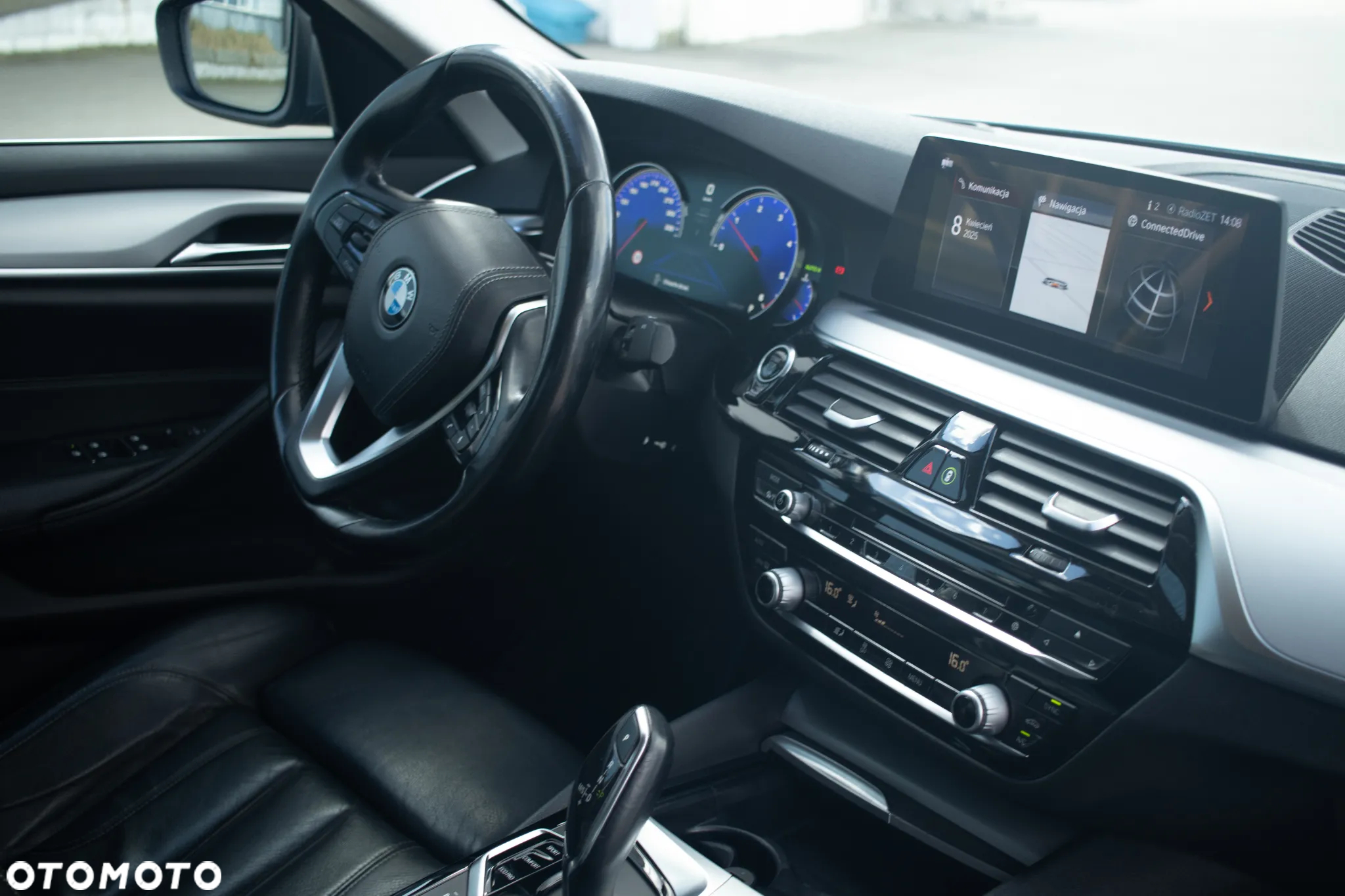 BMW Seria 5 520d Luxury Line - 13