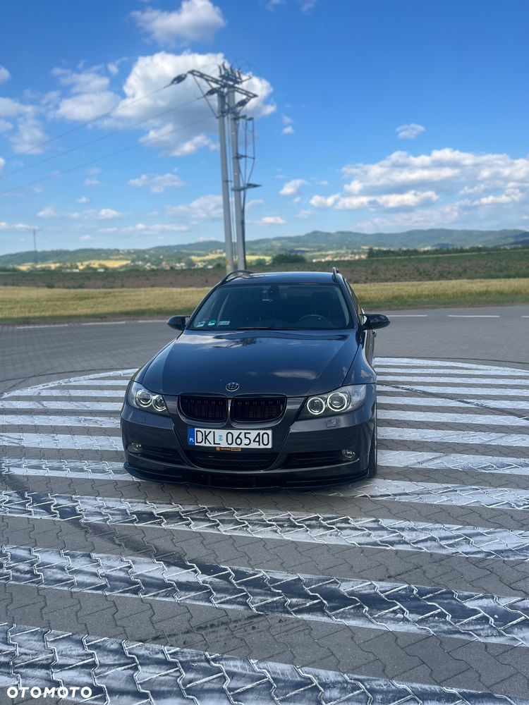BMW Seria 3 320d - 8