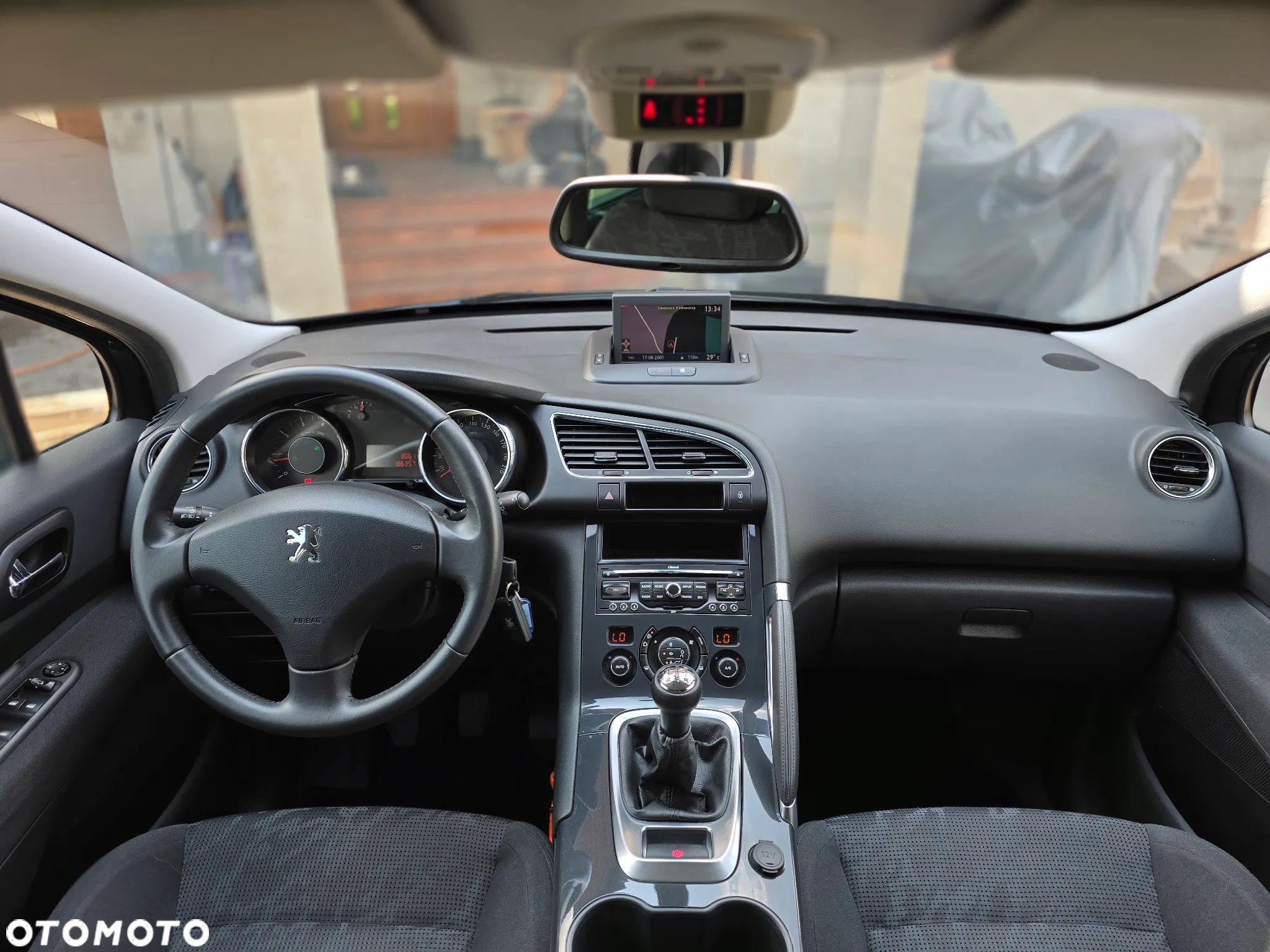 Peugeot 3008 - 18