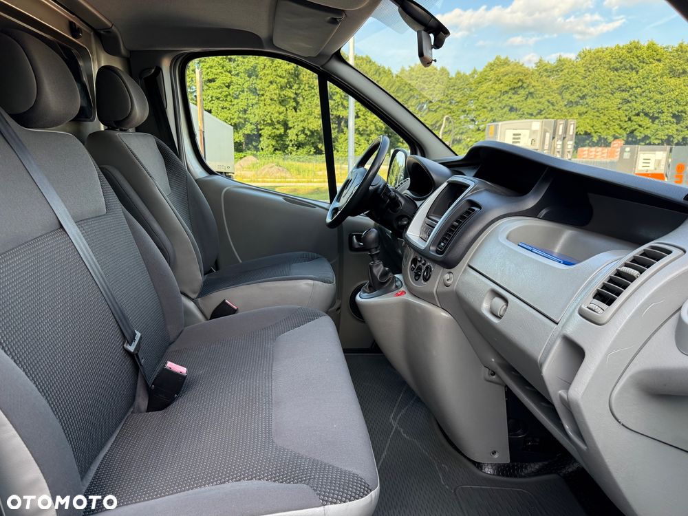 Renault Trafic - 14