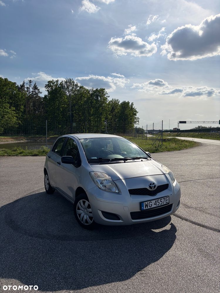 Toyota Yaris 1.0 Life - 7