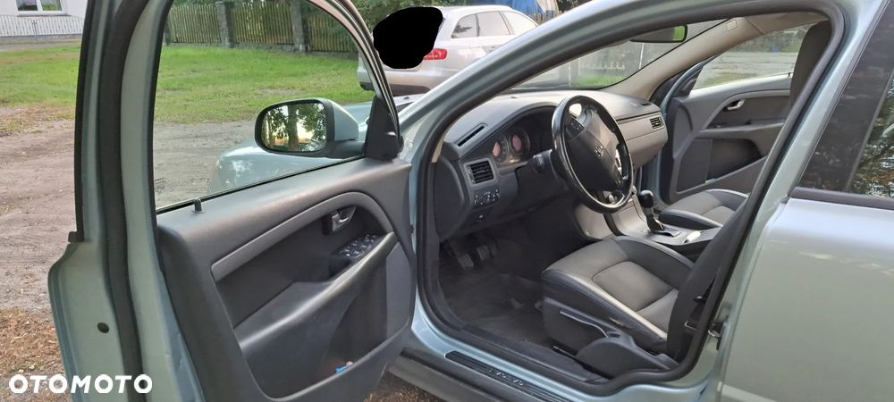 Volvo V70 2.0 Kinetic - 13