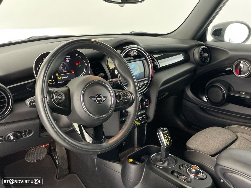 MINI 3 Portas Cooper SE - 14