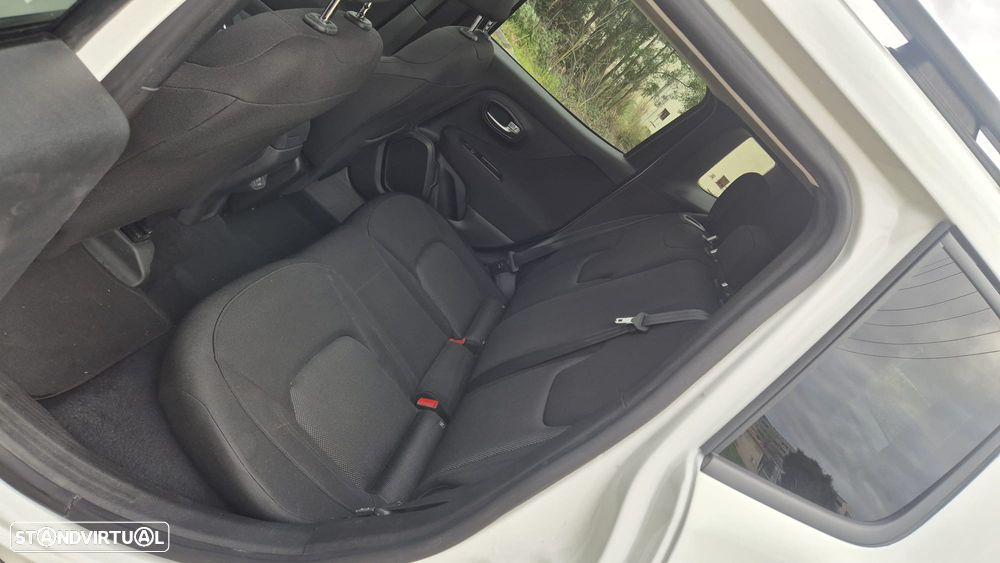 Jeep Renegade 1.0 T Orange Edition - 8