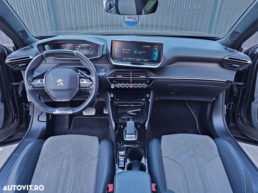 Peugeot 2008 e-2008 GT Line - 3