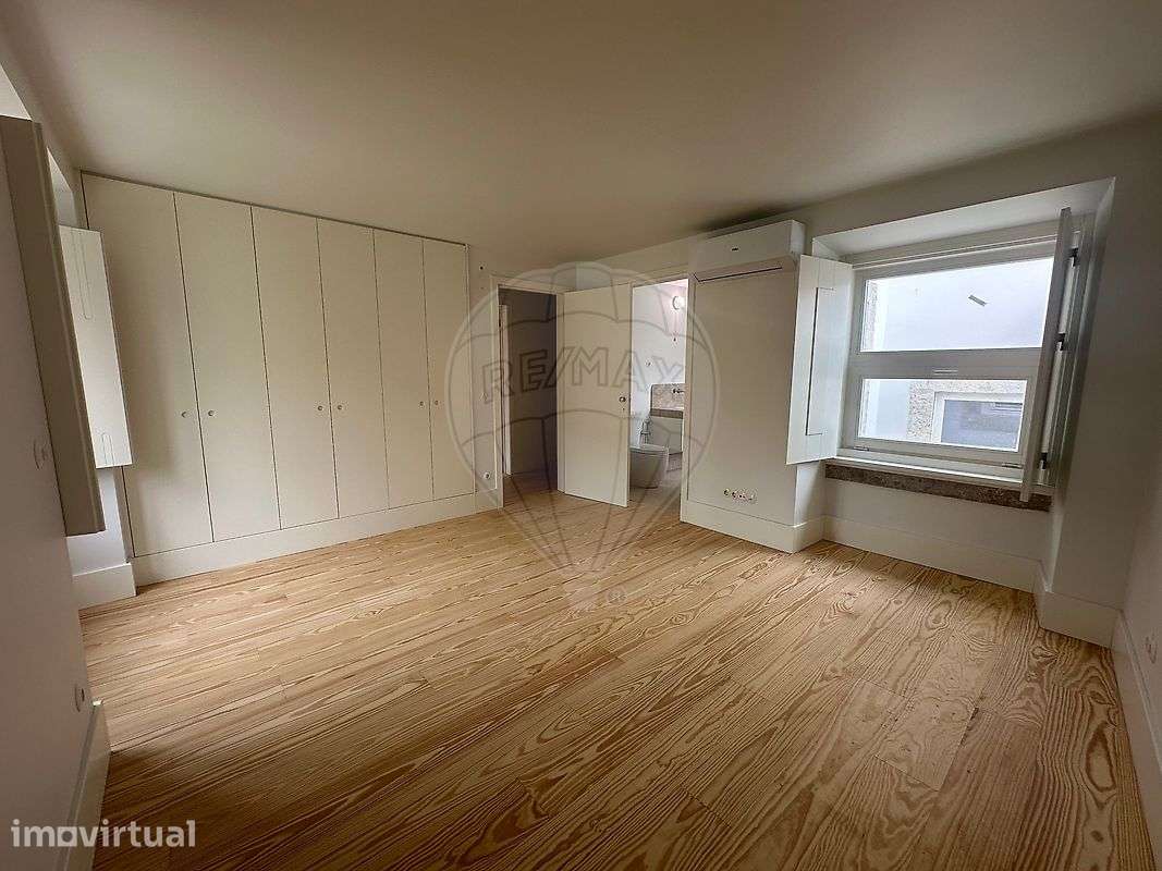 Duplex T3 para venda - Grande imagem: 2/23
