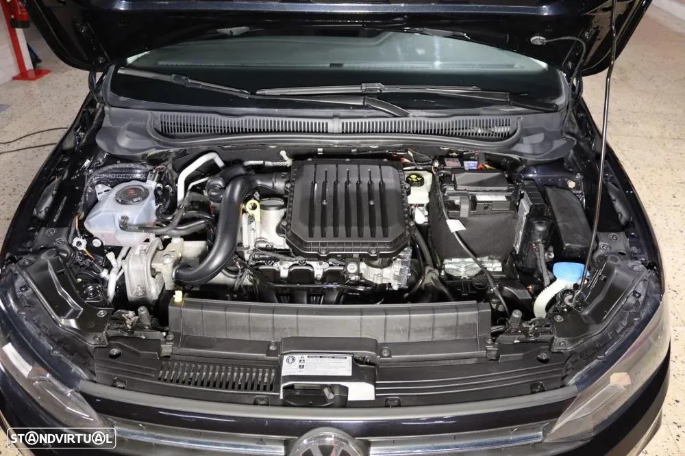 VW Polo 1.0 Confortline Nav - 38