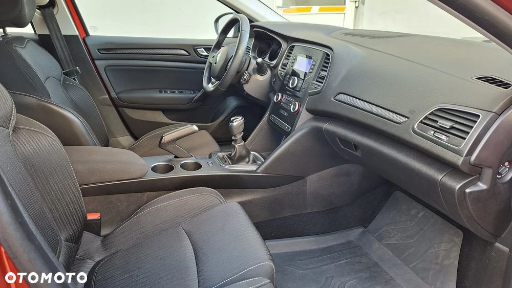 Renault Megane 1.6 SCe Limited 2018 - 7