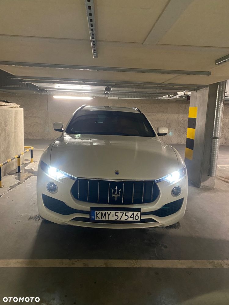 Maserati Levante S Q4 - 9