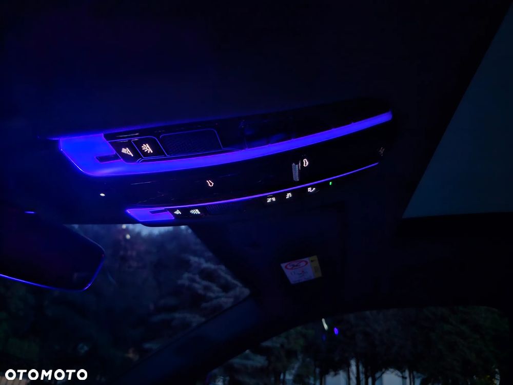 Porsche Cayenne - 16