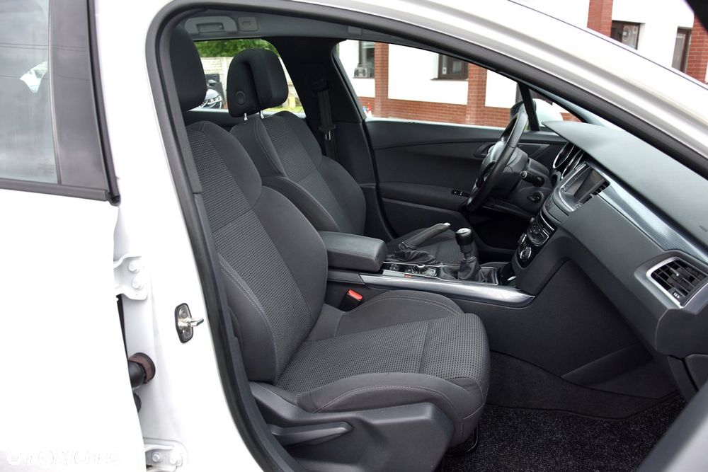 Peugeot 508 HDi FAP 140 Allure - 28