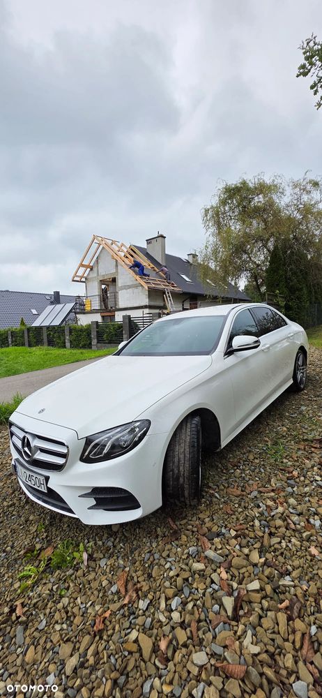 Mercedes-Benz Klasa E 220 d T 9G-TRONIC AMG Line - 5