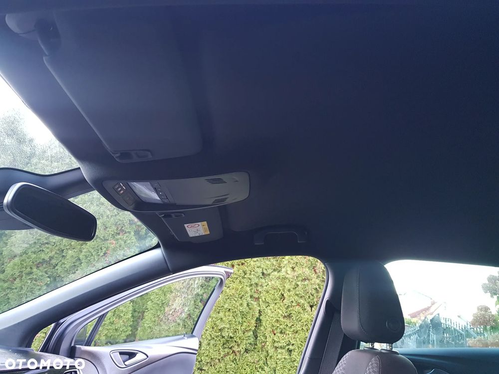 Opel Astra 1.4 Turbo Business - 38