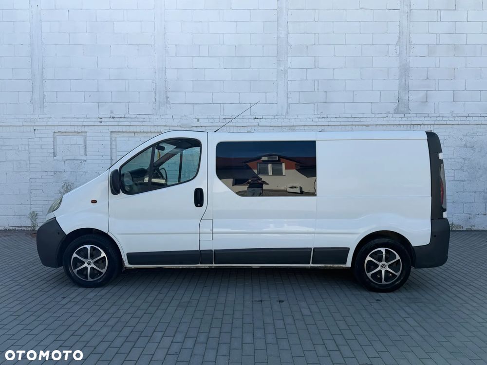 Opel VIVARO - 2